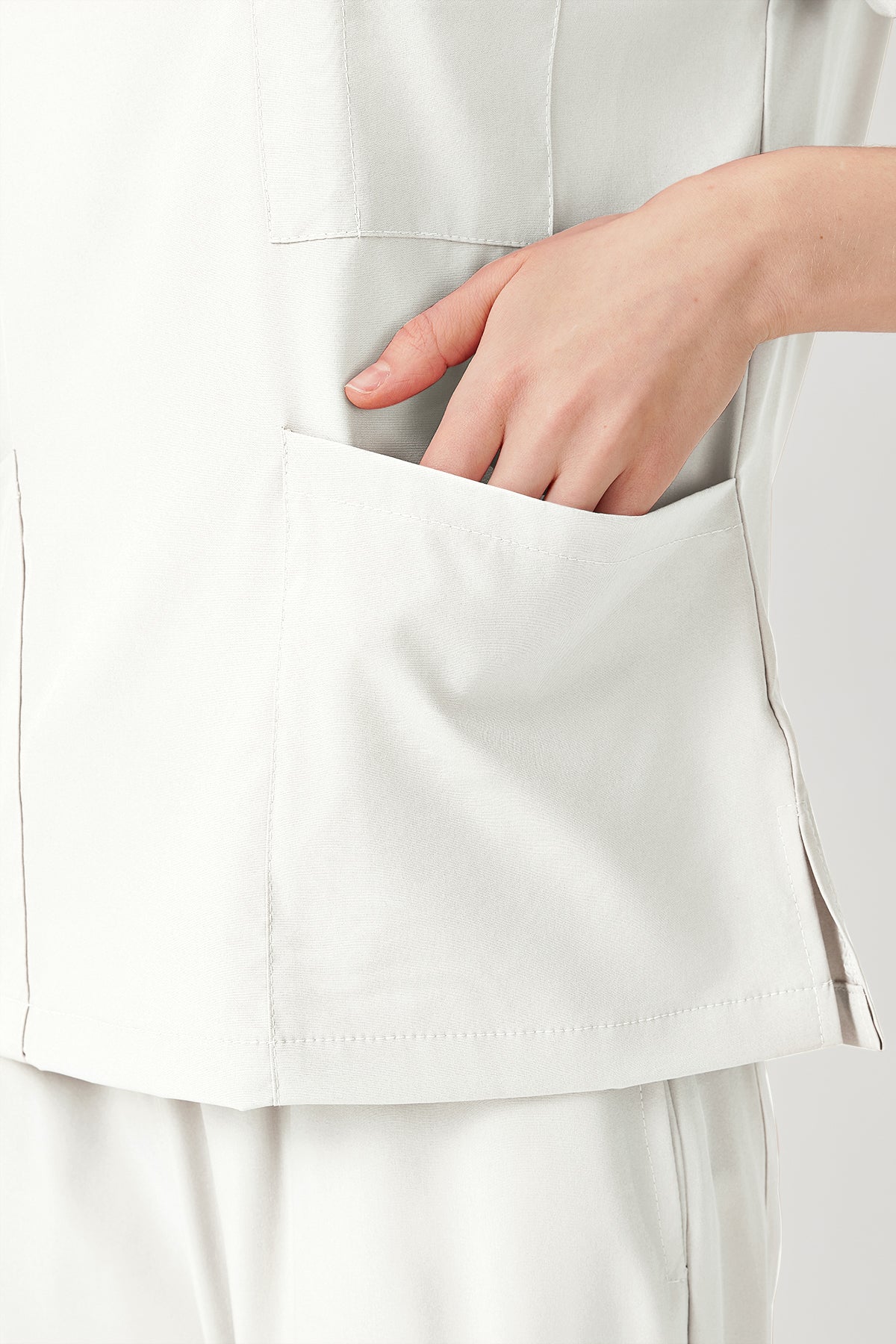 Prime Uniformes de Trabajo - Mujer Blanco crema