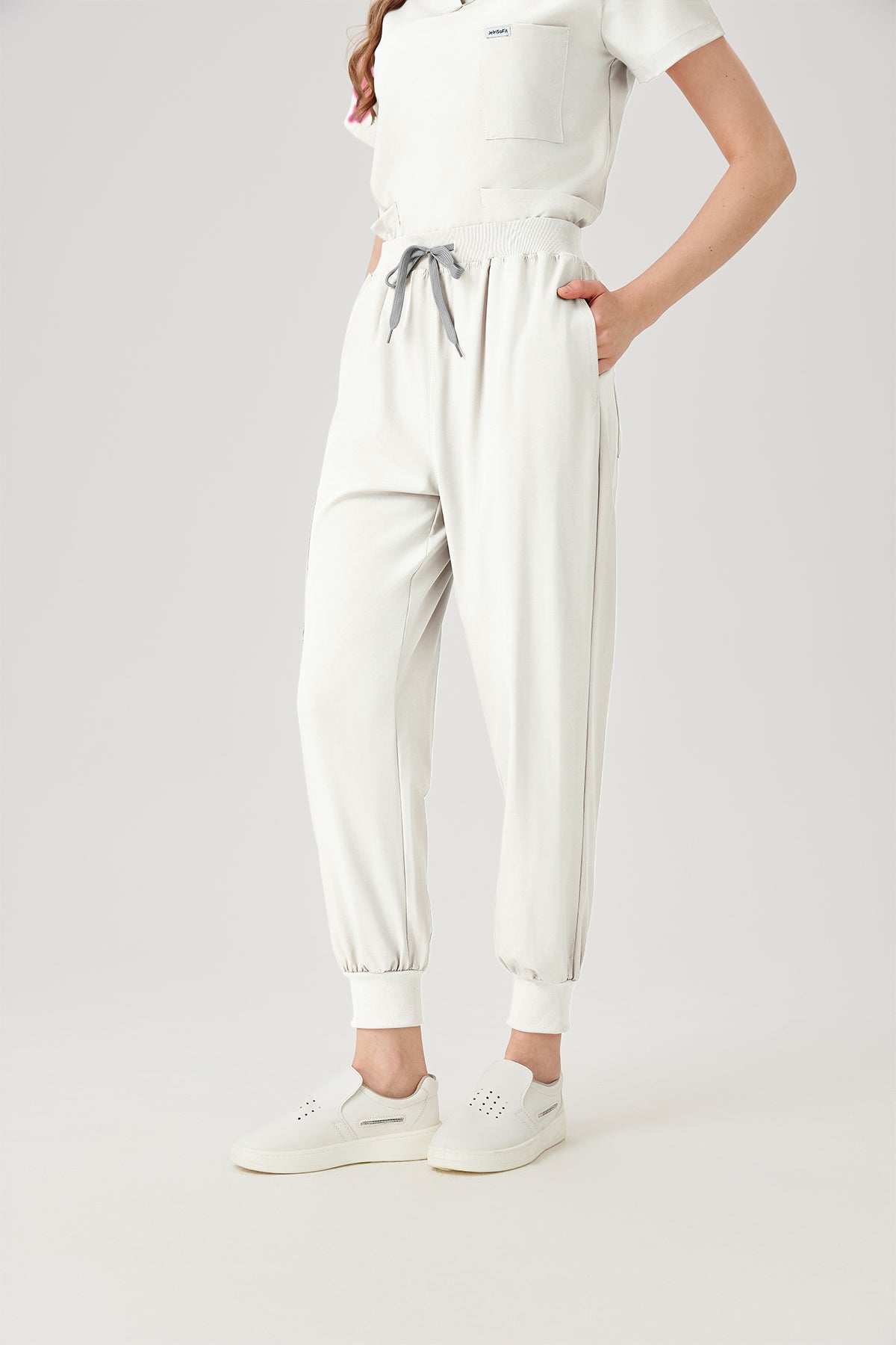 Prime Uniformes de Trabajo - Mujer Blanco crema