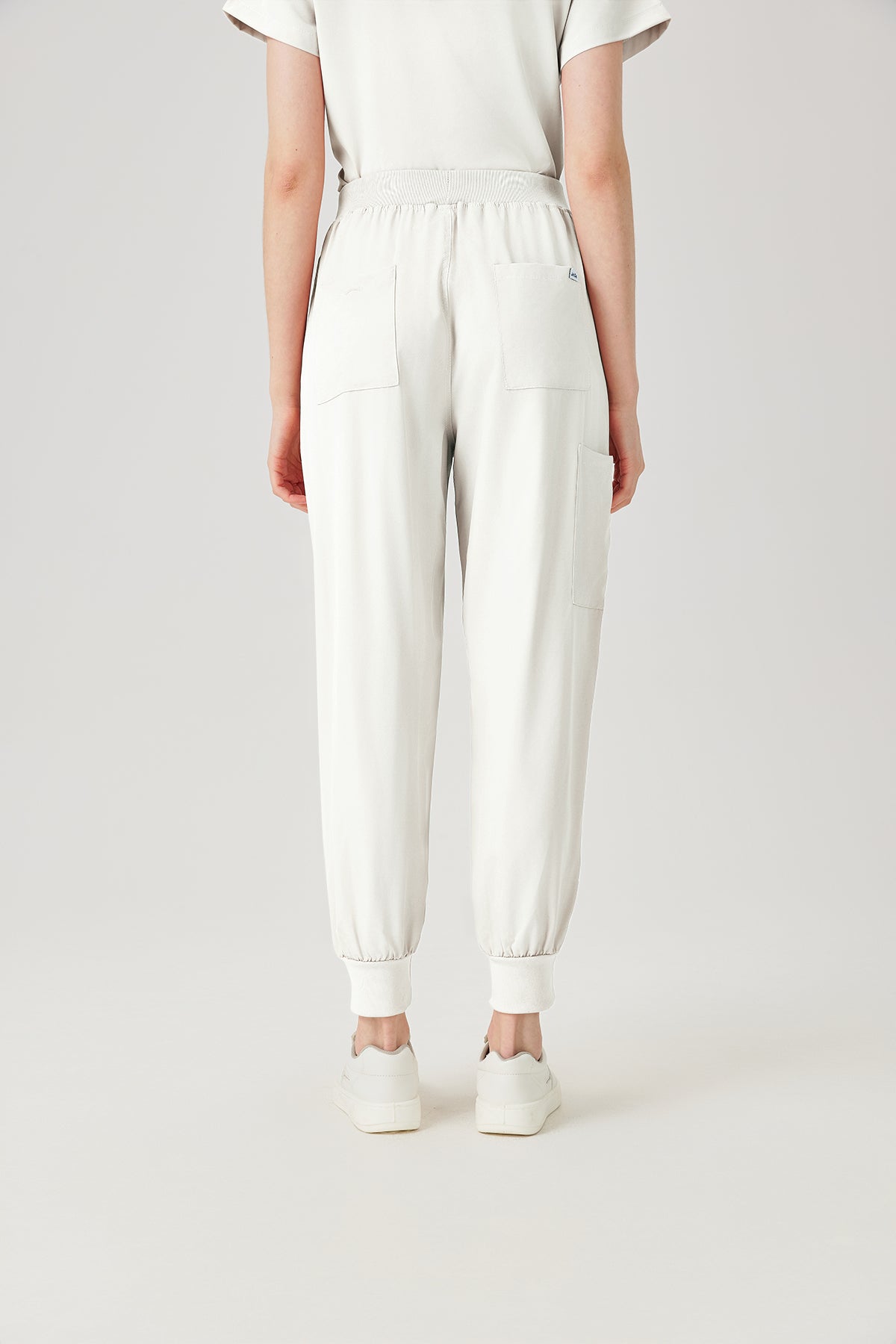 Prime Uniformes de Trabajo - Mujer Blanco crema