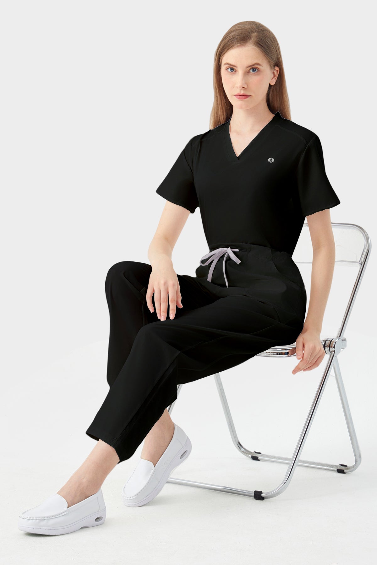 Uniformes Médicos Corte Recto - Mujer Negro
